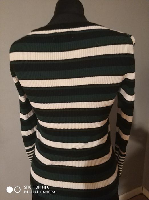 Bluzka sweterek z długim rękawem w paski