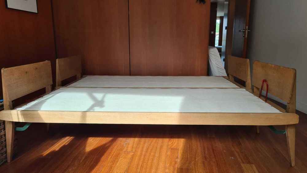 Pares de camas retráteis vintage (anos 60) – renovadas