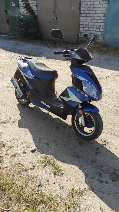 Скутер Yamati 49см3