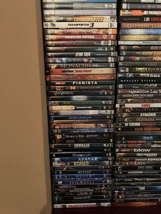 Kolekcja różnych filmów