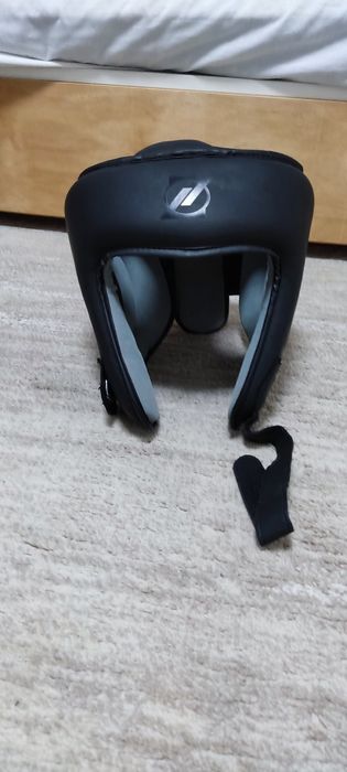 Шлем для кікбоксингу