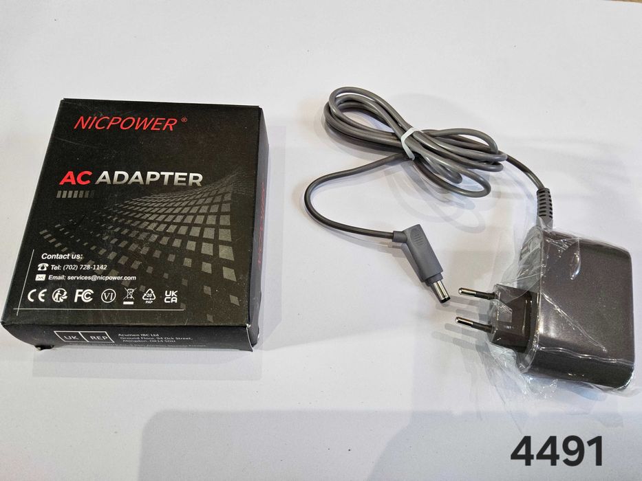 Adapter AC nowy (4491-22)