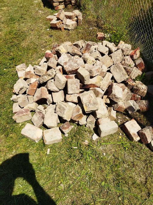 Продам огнеупорный кирпич