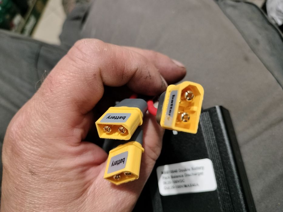 Balanser rozdzielacz bateri na 3 baterie 40 amper modulator