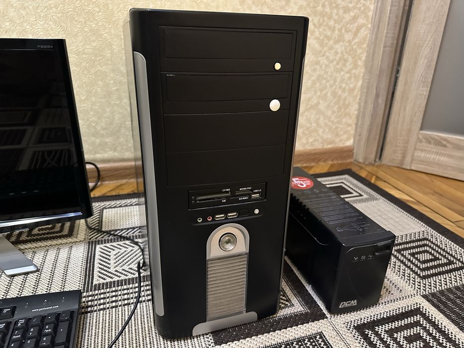 Системний блок робочий.