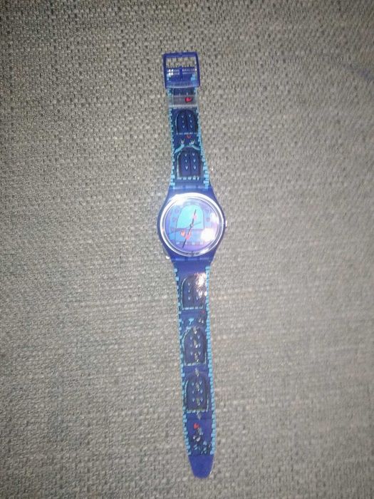 Relógio Swatch "Amour Total" Romeu e Julieta