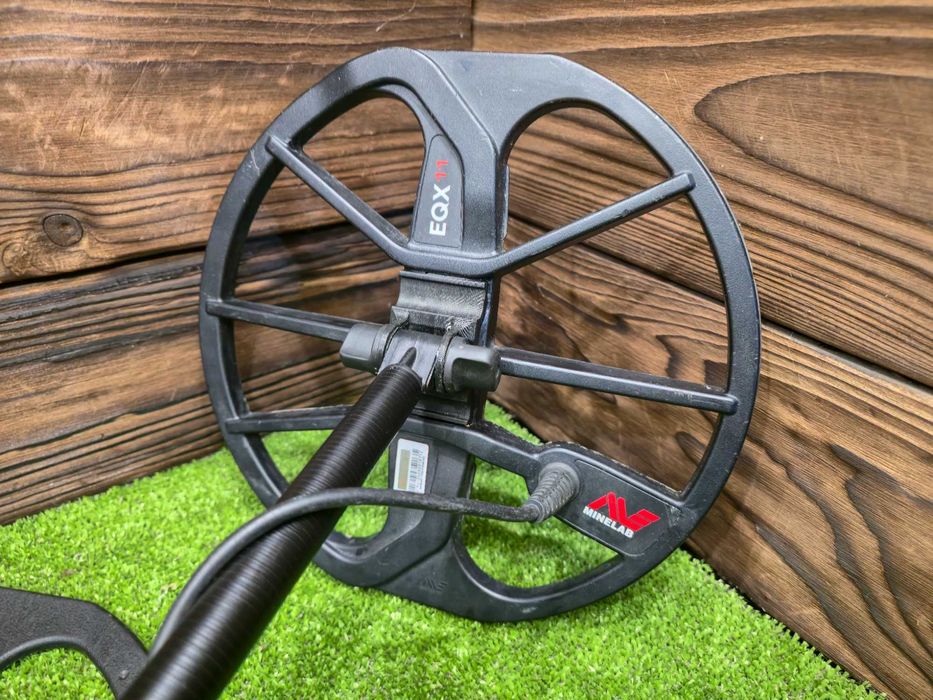 Металошукач Minelab Equinox 600