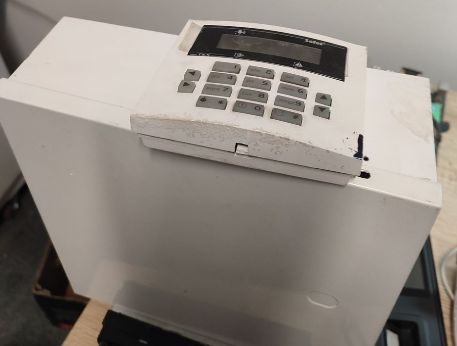 Płyta centralki alarmowej Satel CA 5 z szyfratorem