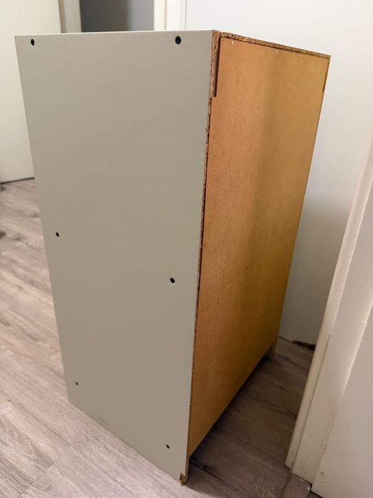 Mesa de cabeceira bege gursken ikea
