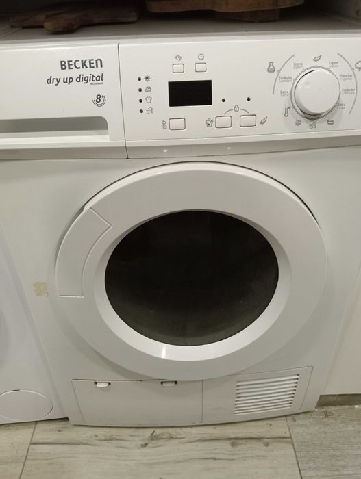 Máquina de secar roupa 8kg