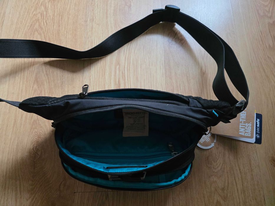 Pacsafe® ECO anti-theft waist pack