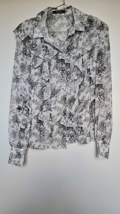 Wzorzysta bluzka z falbanką Mohito XS( z metki XXS)