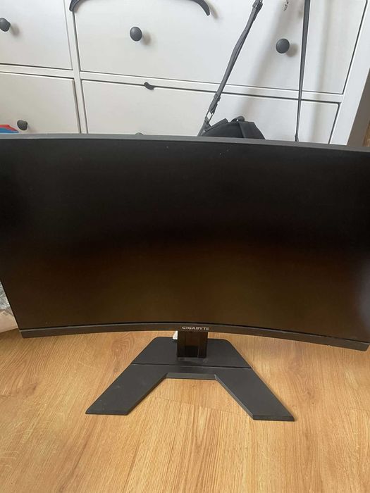 Monitor Gigabyte G27QC 165hz 1440p idealny