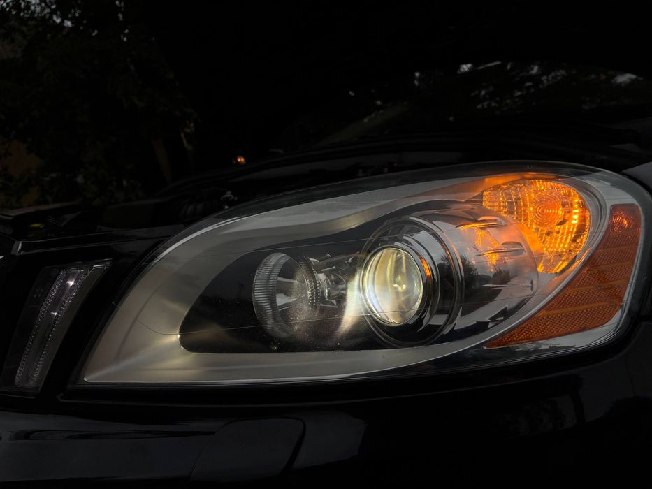 Продам Volvo XC60 2.4 дизель автомат 4wd