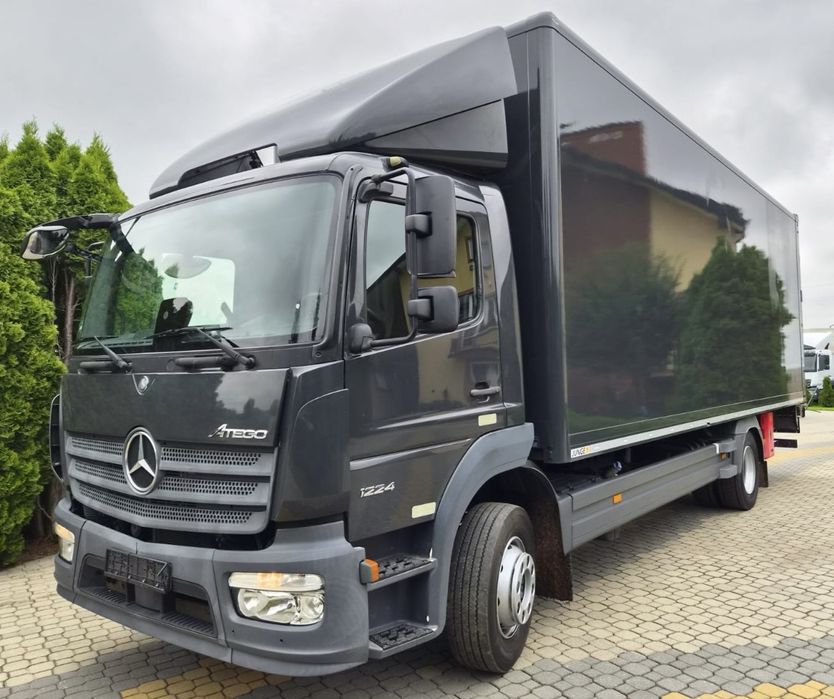 Mercedes-Benz