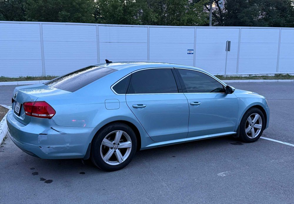 Volkswagen Passat 2012