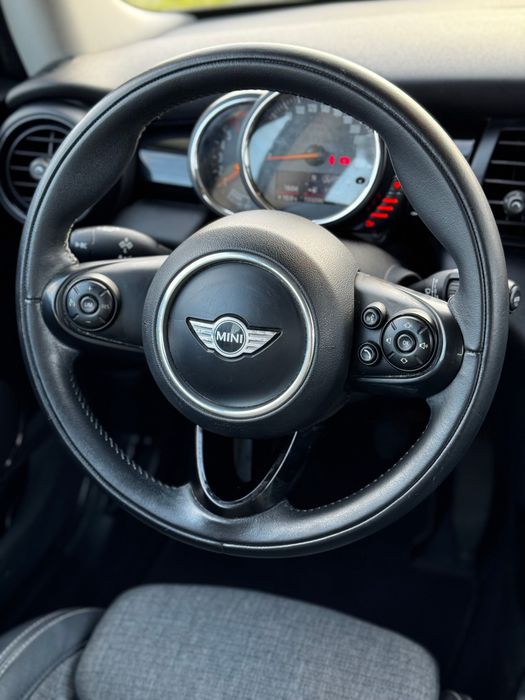 MINI 3 Portas One D