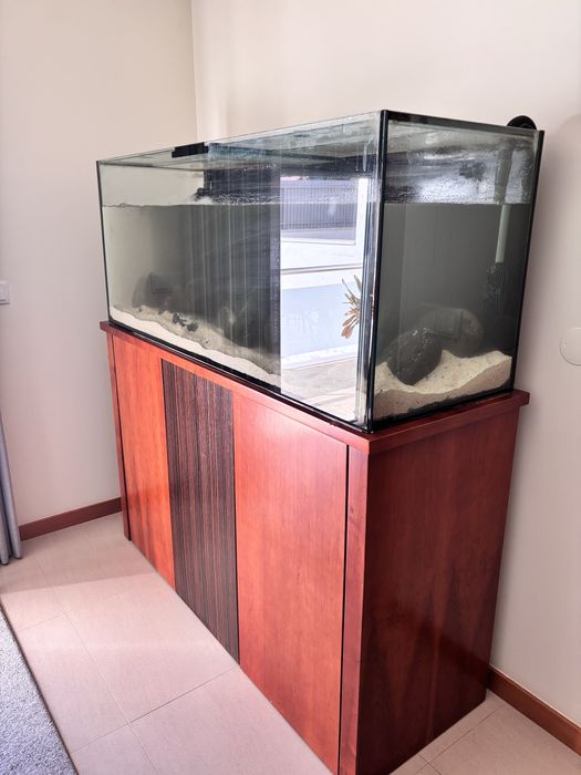 Aquario 150x50x60 - SCALERE