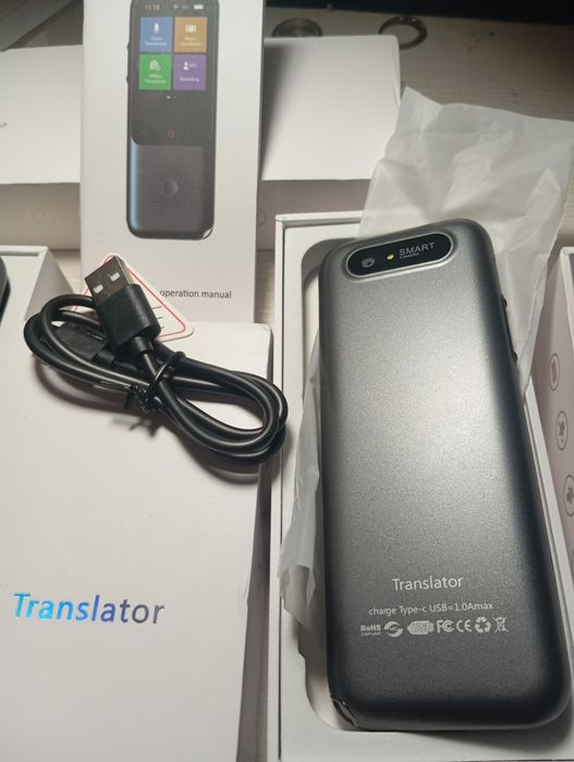 Голосовой переводчик  языков новый Т11.