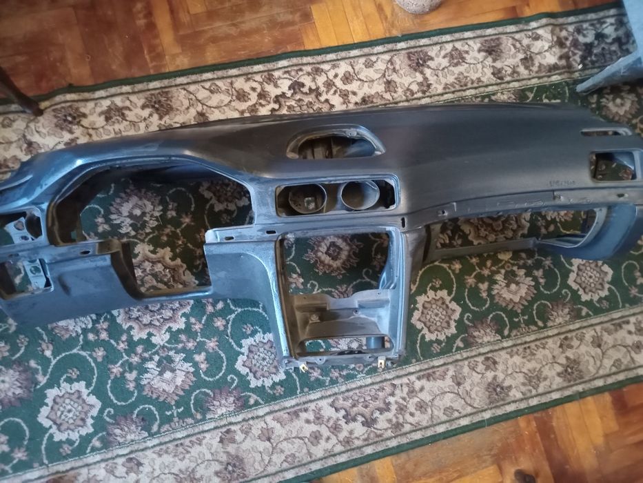 Торпедо 30801102 Volvo S40/V40 Вольво С40/В40 в хорошем состоянии