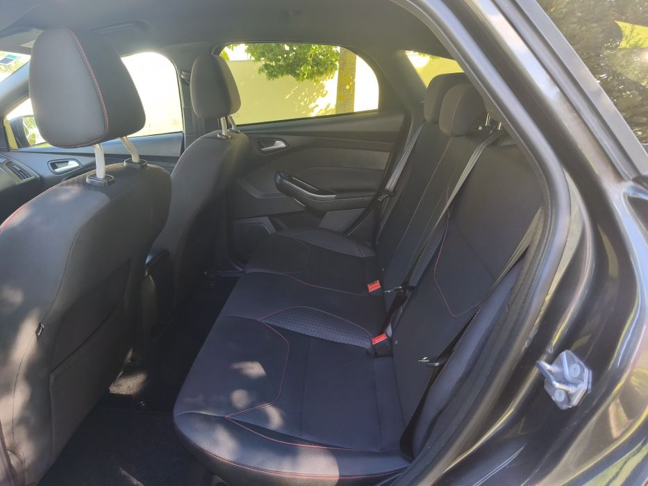 Ford focus 1.5 (Gasóleo) versão ST-Line