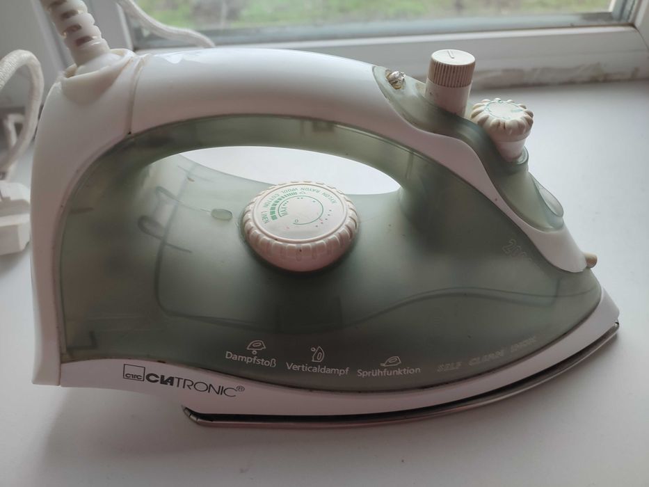 утюг CLAtronic DB 3105