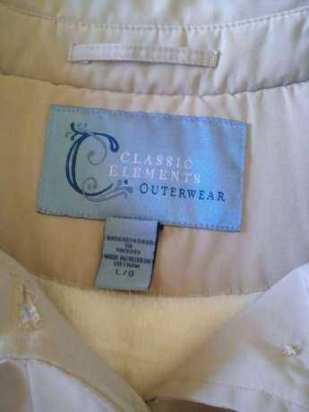 Gabardina cor bege tamanho L - Bom estado - ÚLTIMOS DIAS