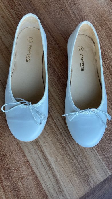 Sabrinas de cerimónia cor pérola Pisamonas tamanho 37