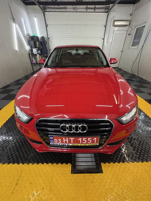 Продам Audi a4 B8 2015