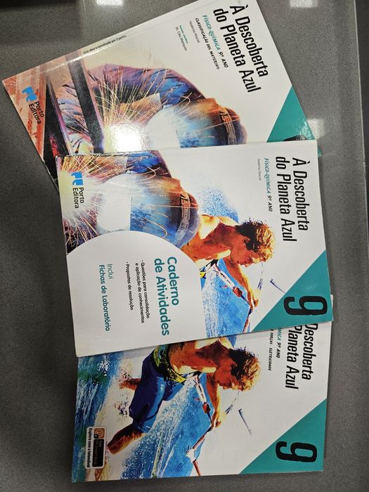 Manuais + Livros de Actividades.
Envio a cobrança