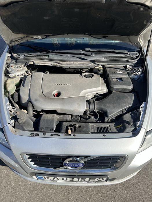 Продам Volvo v50