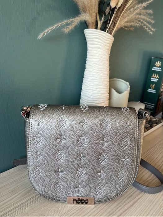 Torebka nobo srebrna