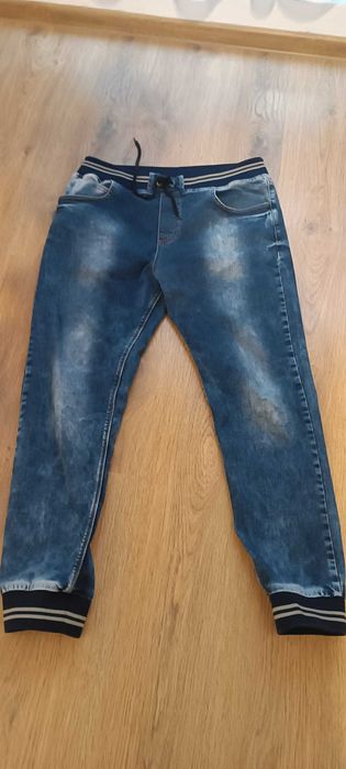 spodnie jogger jeans męskie