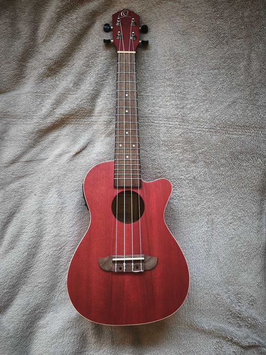 Ukulele koncertowe elektroakustyczne Ortega  ze stroikiem!