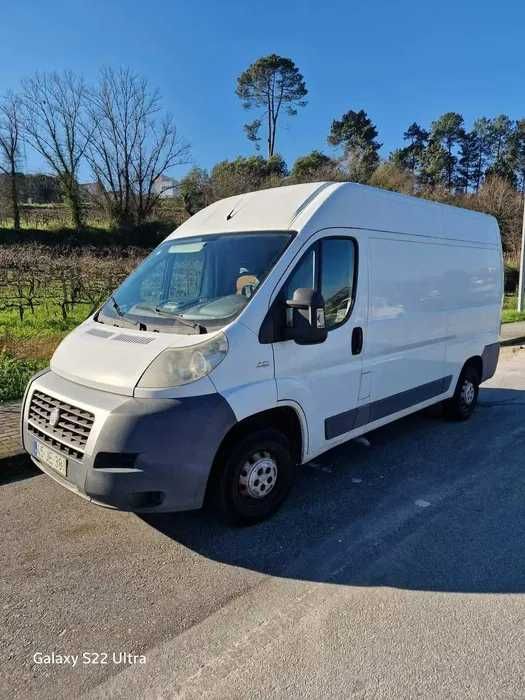 Transportes e Mudanças no Porto e Região - Serviço de Mudanças