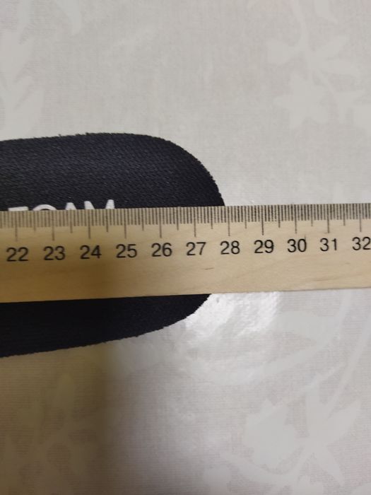 Кроссовки женские  adidas 42р
