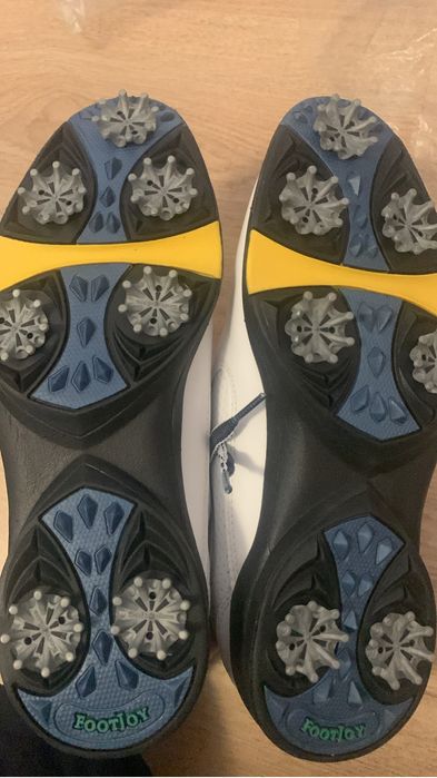 Sapatos de golfe novos Footjoy