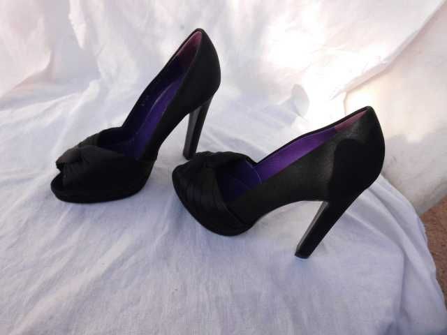 Sergio Rossi satyna włoskie vero cuoio skórzane szpilki platforma 36