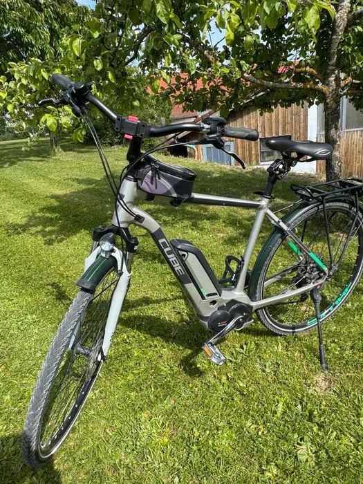 Bicicleta elétrica Cube de 28 polegadas498476128887132162