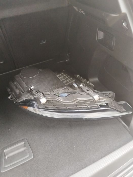 Lampa Volvo xc60 amerykańska
