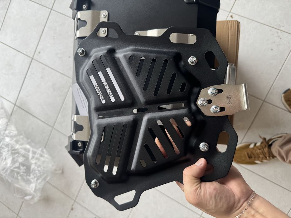 Top case aluminio 45L