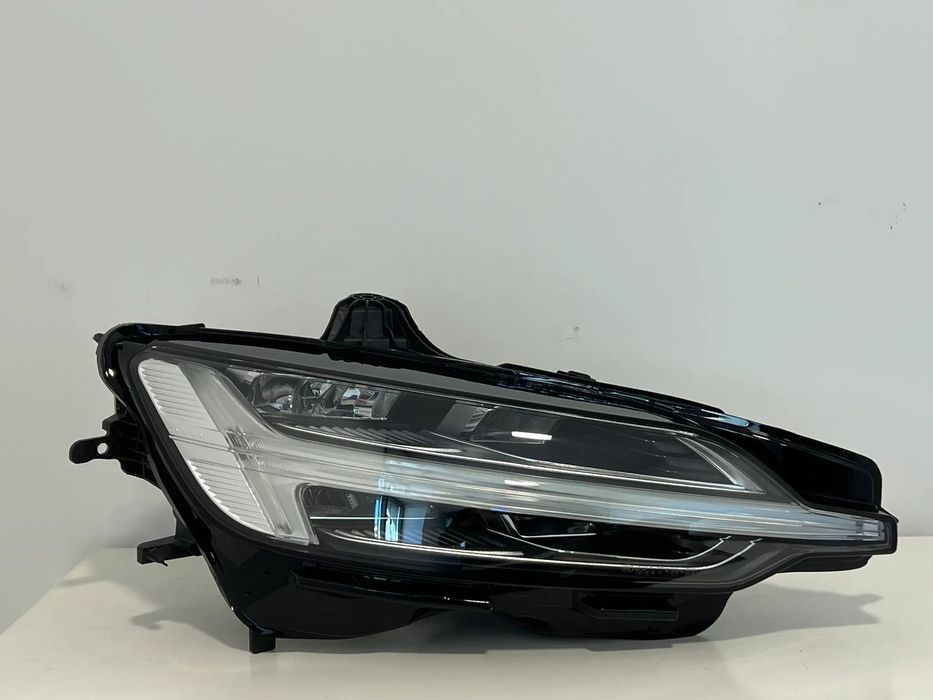 Farol Otica Original Volvo S60 Full Led lado Direito