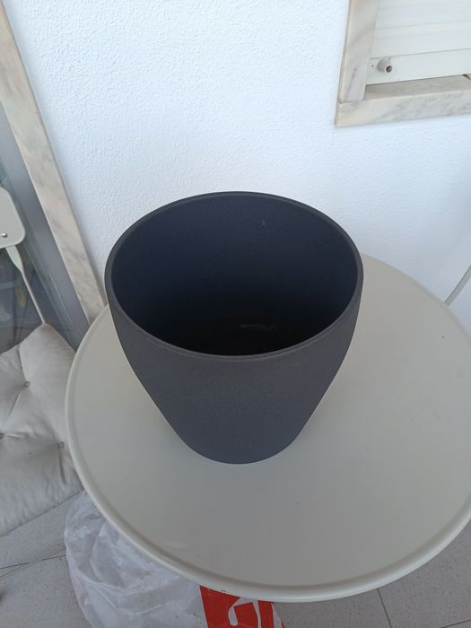 Vaso IKEA 24 cm  cinzento
