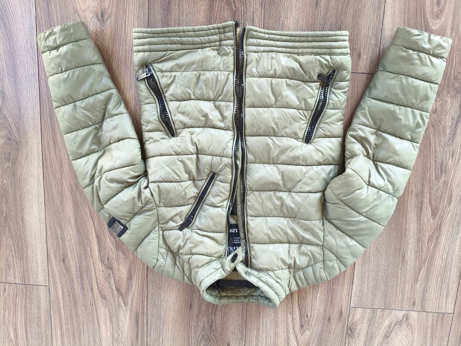 Kurtka Reserved rozmiar 128