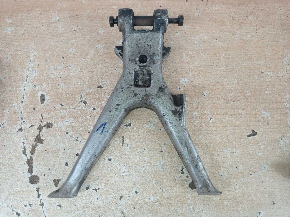 Simson S50, S51 - części - stopki centralne