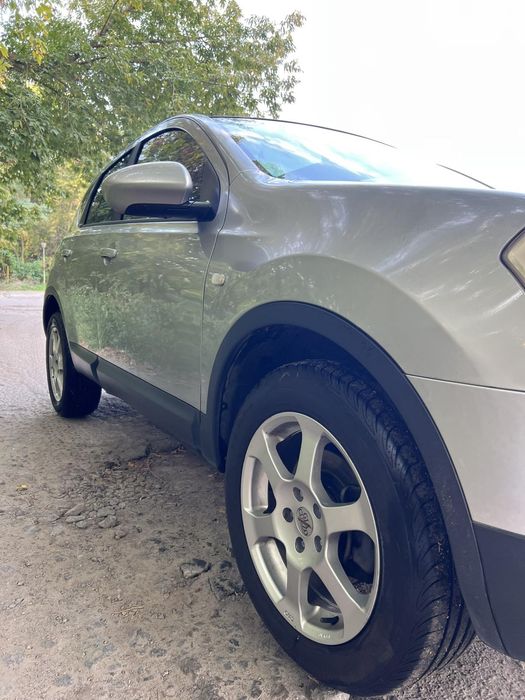 Продам Nissan Qashqai