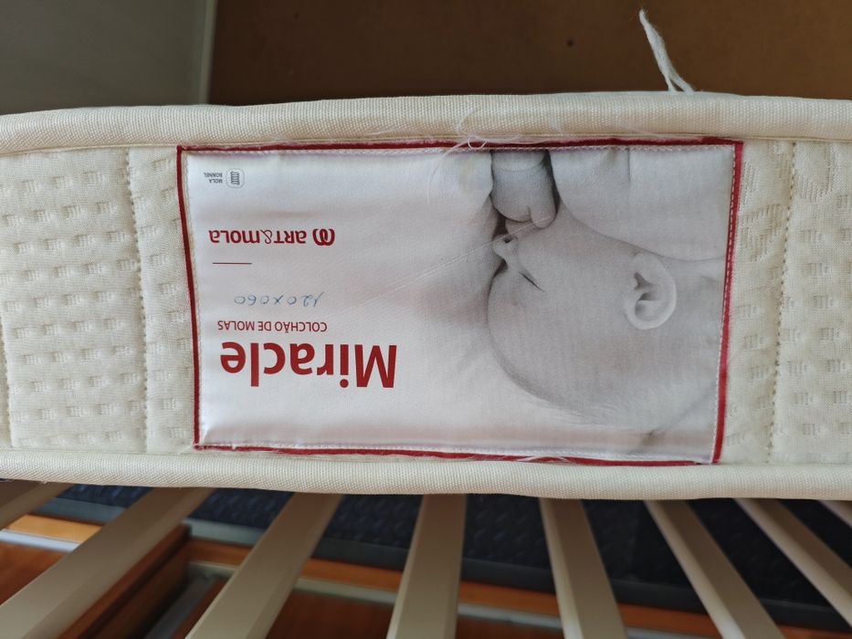 Berço, cama de bebê