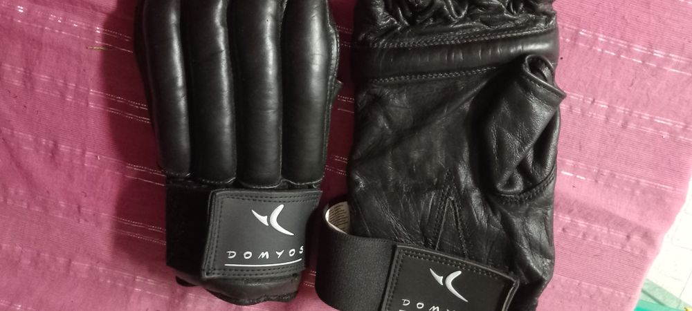 Luvas desportivas e proteçao perna