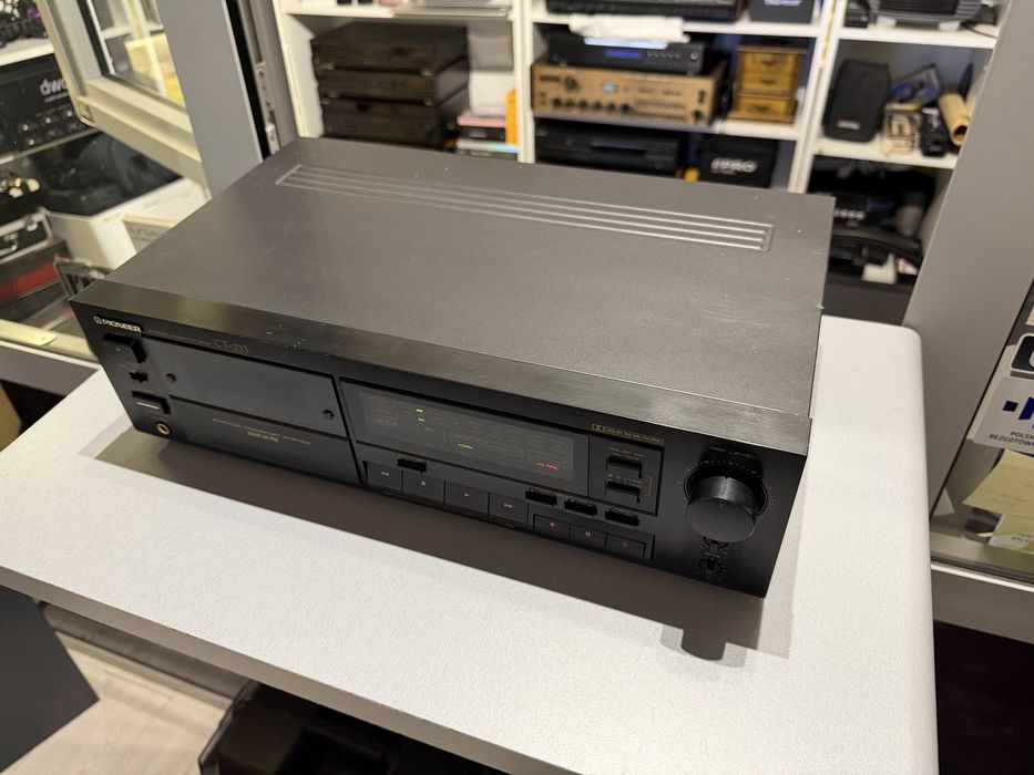 Magnetofon kasetowy deck Pioneer CT-333 po przeglądzie super stan