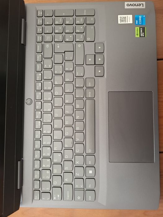 Portátil LOQ 15IRH8-452 15.6" i5-12450H SSD 521GB/16GB RTX 4050